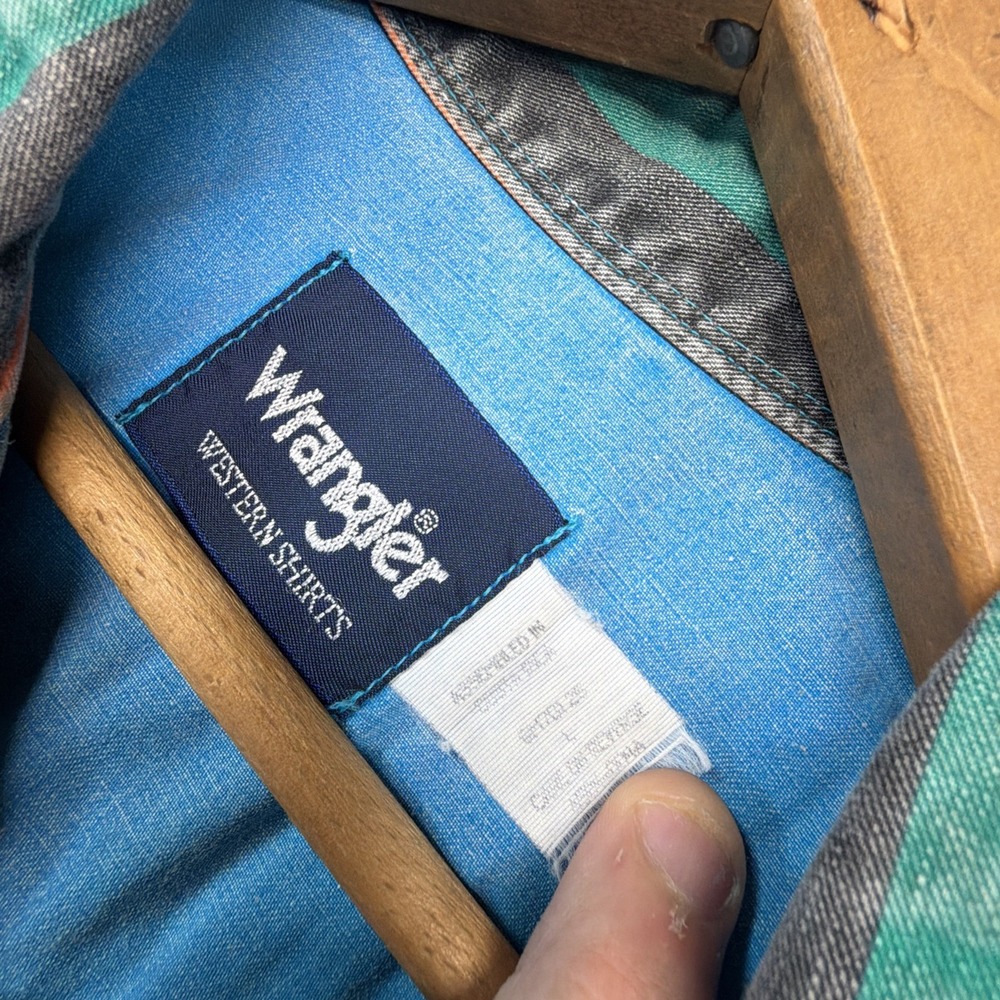 Vintage Wrangler Brushpopper Men's Size XL Blue Pink Striped Button Up 90s - Picture 3 of 9